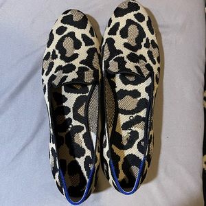 Rothys- big cat loafer
